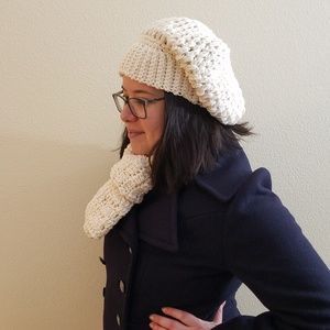 Oyster Hand Crochet Hat & Scarf Set